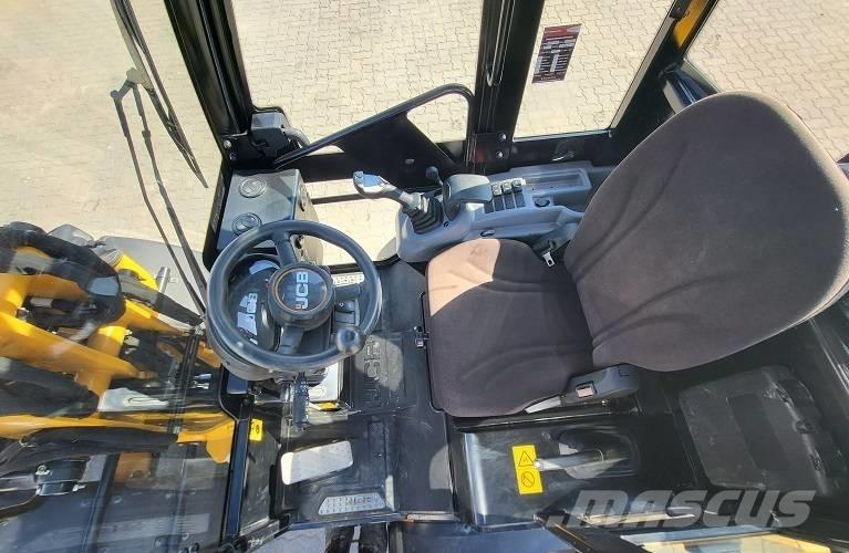 JCB 403 Фронтальні навантажувачі