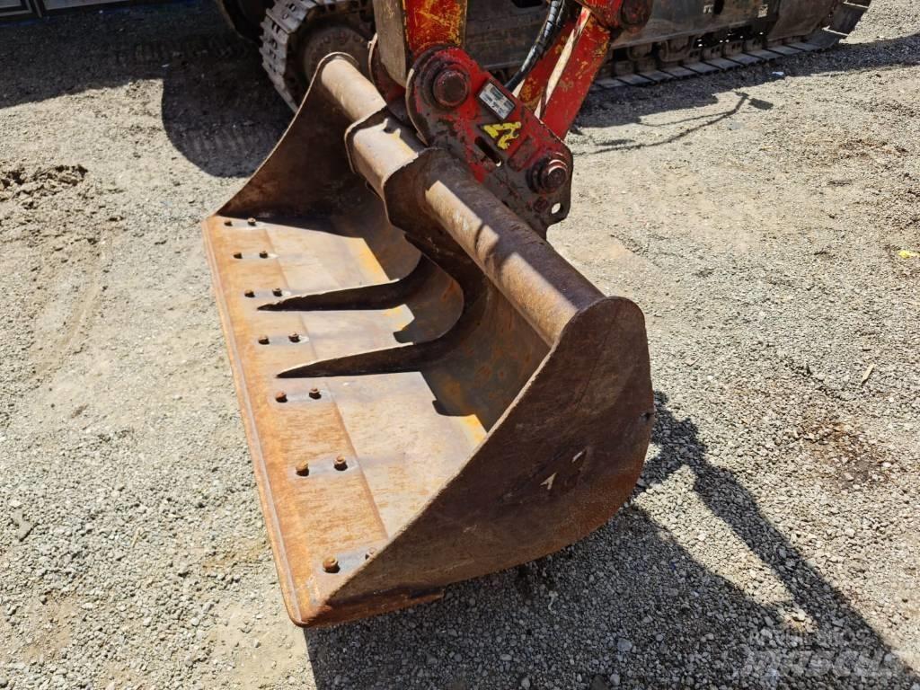Komatsu PC 138-8 Гусеничні екскаватори