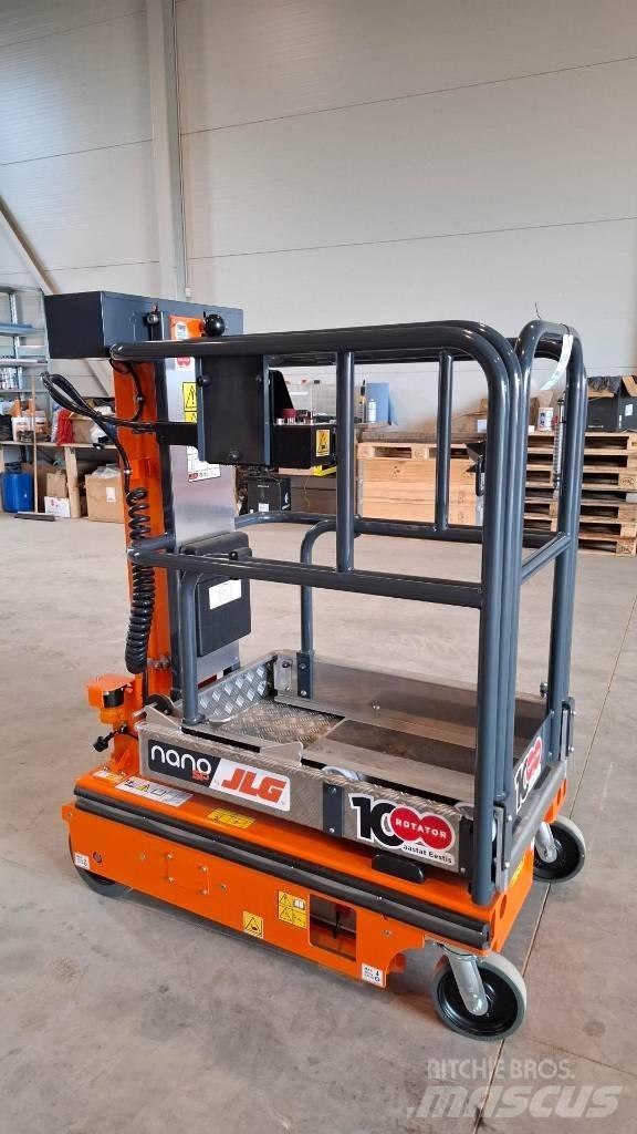 JLG Nano SP Вертикальні щоглові підйомники
