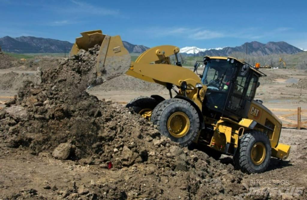 CAT 938 UTHYRES Фронтальні навантажувачі