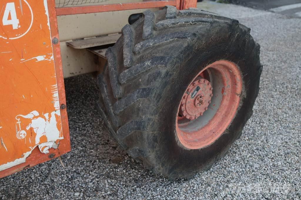 JLG 40RTS Підйомники-ножиці