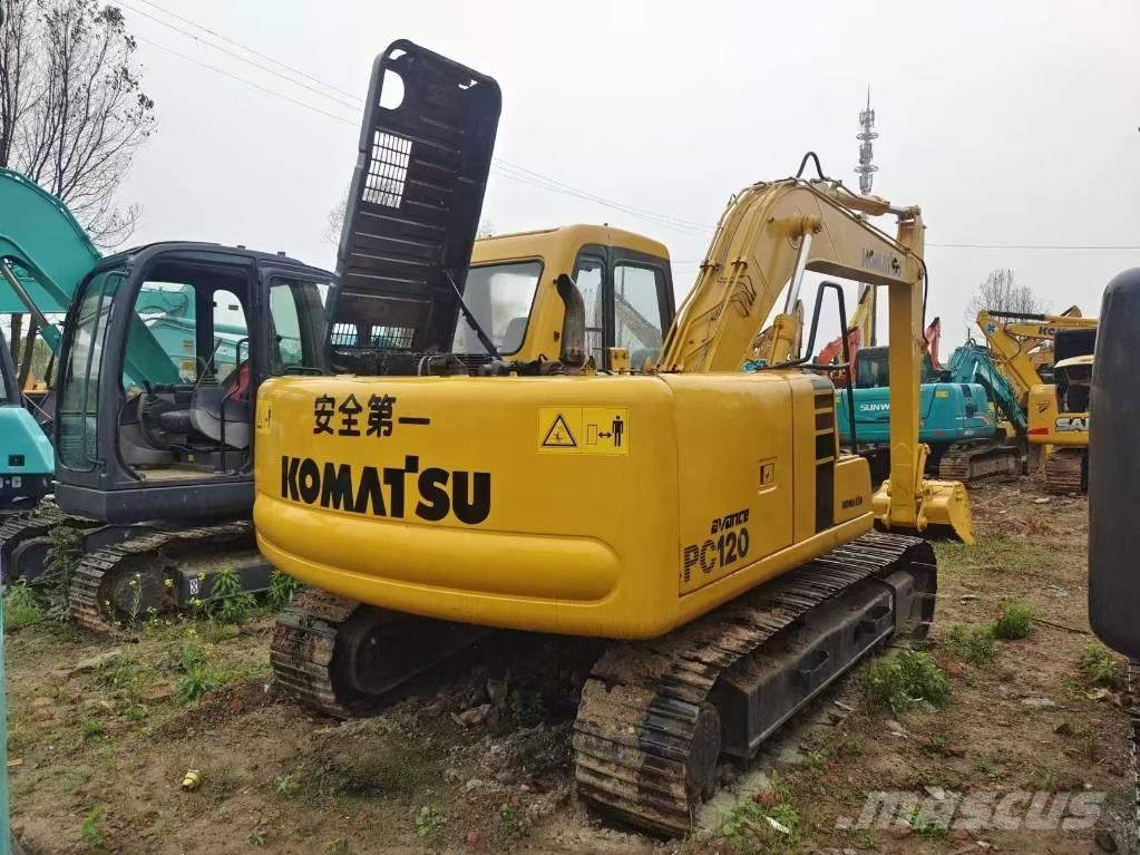 Komatsu PC 120 Гусеничні екскаватори
