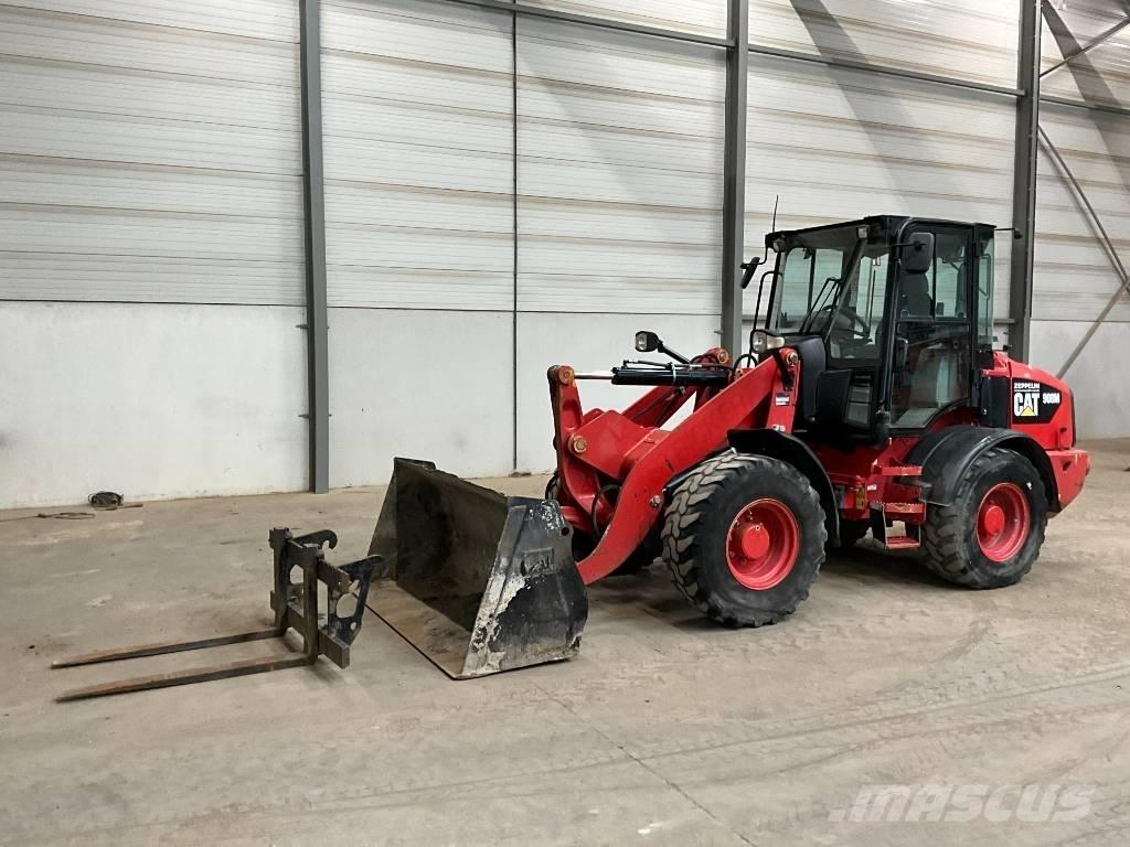 CAT 908 M Фронтальні навантажувачі