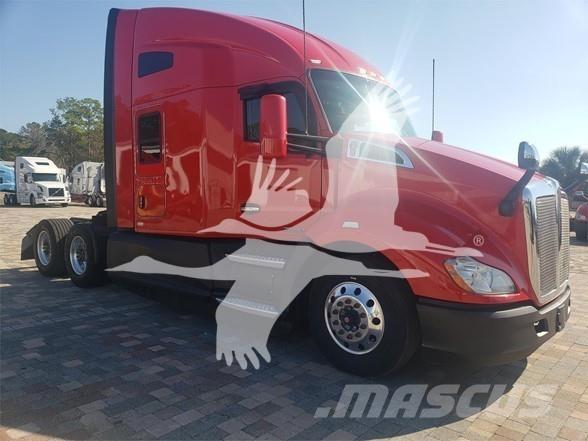 Kenworth T680 Тягачі