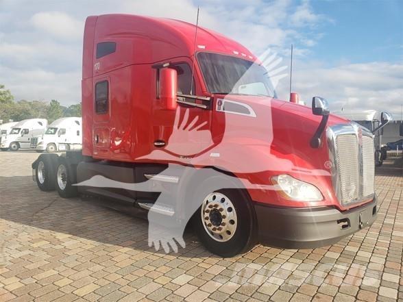Kenworth T680 Тягачі