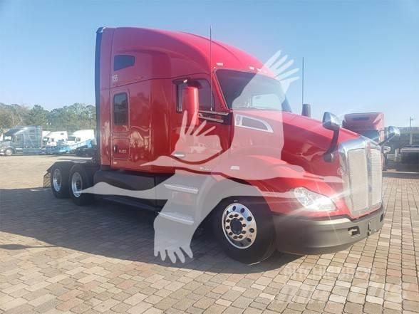 Kenworth T680 Тягачі