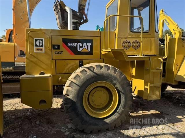 CAT 966 F Фронтальні навантажувачі