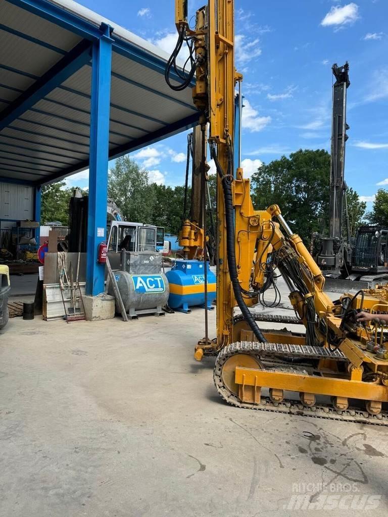 Klemm KR 805 DS Якірні бурові установки