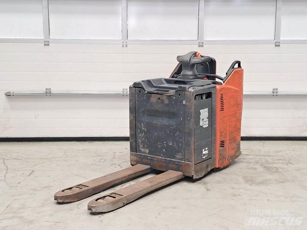 Linde T20SP-02 Штабелери