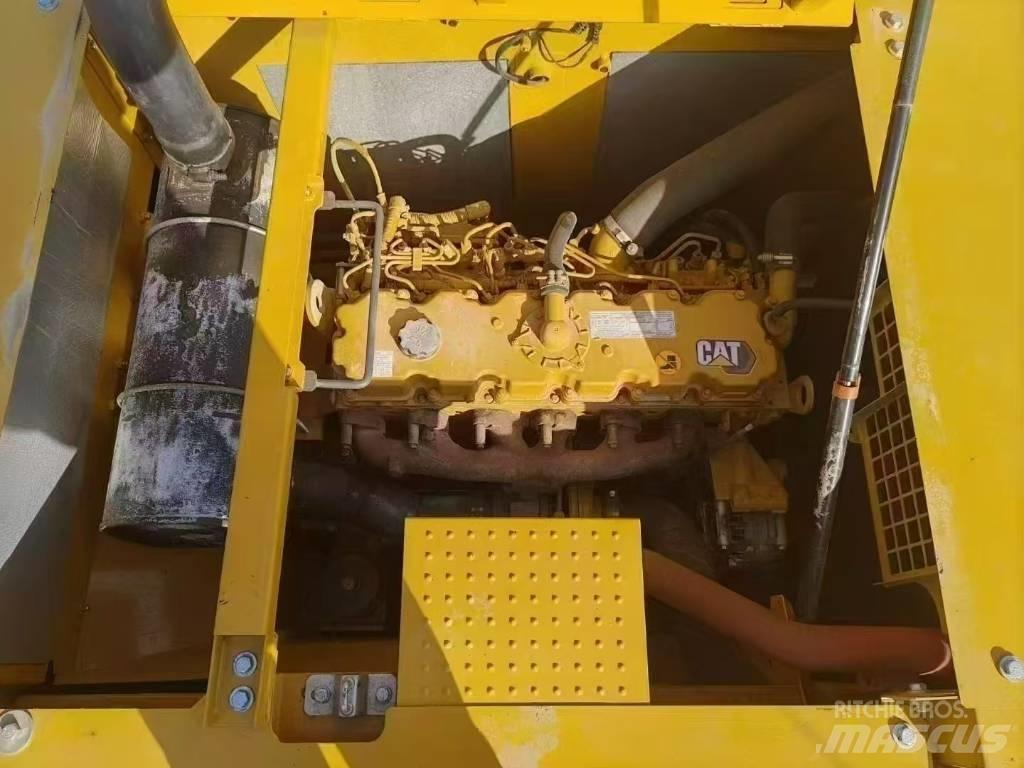 CAT 336 GC Гусеничні екскаватори