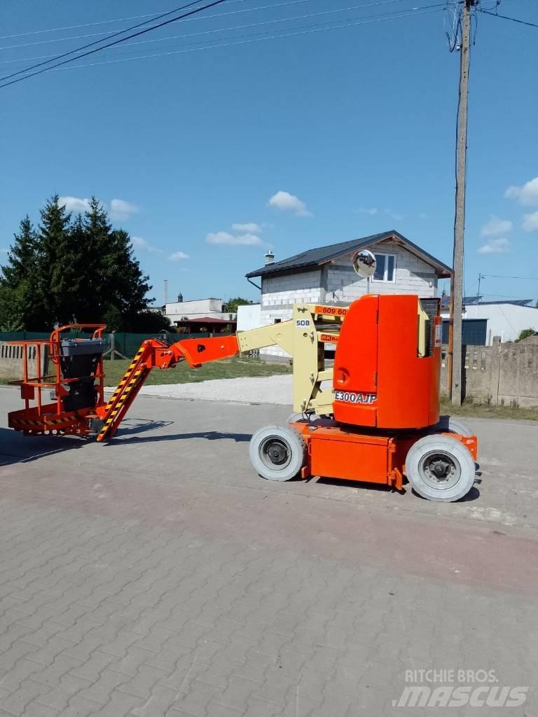 JLG E 300 AJP Колінчаті підйомники