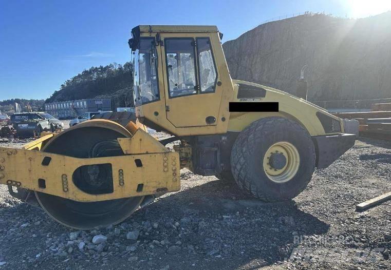 Bomag BW 213 D H-4 Грунтові котки
