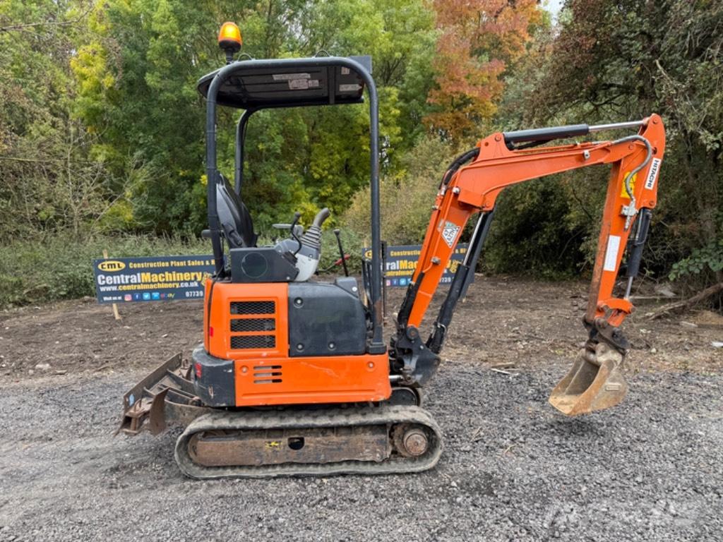 Hitachi ZX 19 U-6 Міні-екскаватори < 7т
