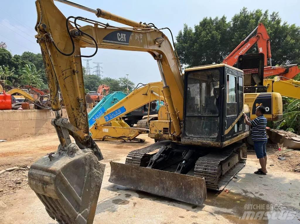 CAT 307 Гусеничні екскаватори