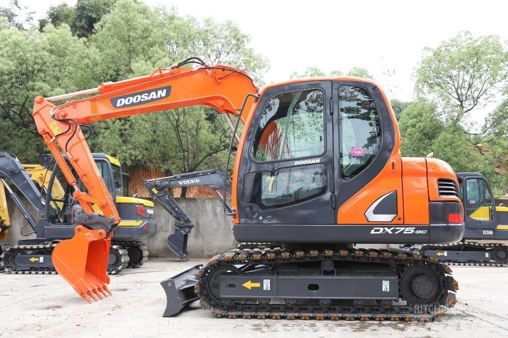 Doosan DX 75-9 C Міні-екскаватори < 7т