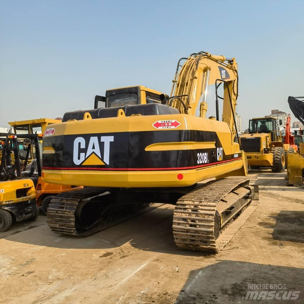 CAT 320 B L Гусеничні екскаватори
