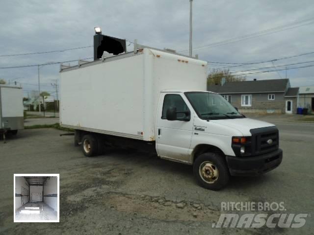 Ford E 350 Панельні фургони