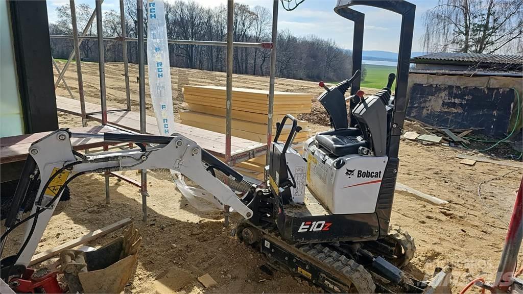 Bobcat E10Z Екскаватори-навантажувачі
