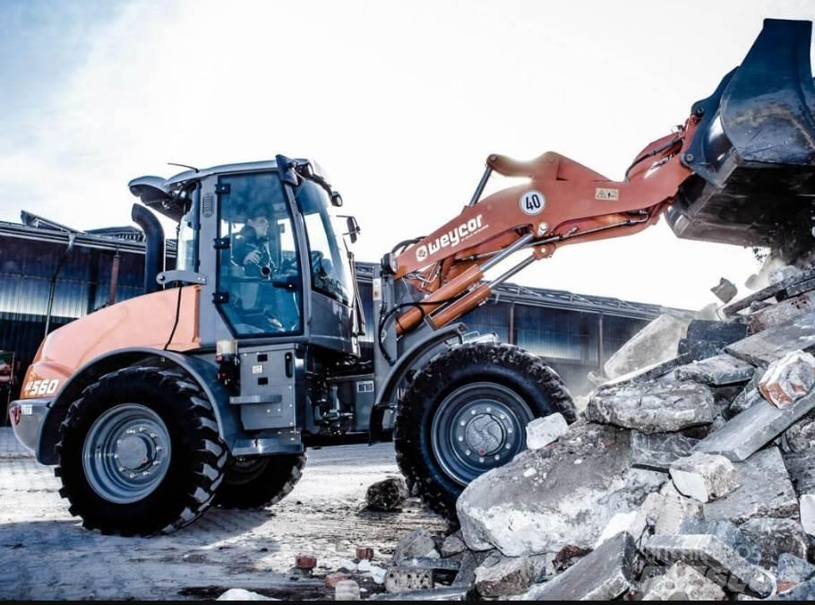 Weycor AR 560 Фронтальні навантажувачі