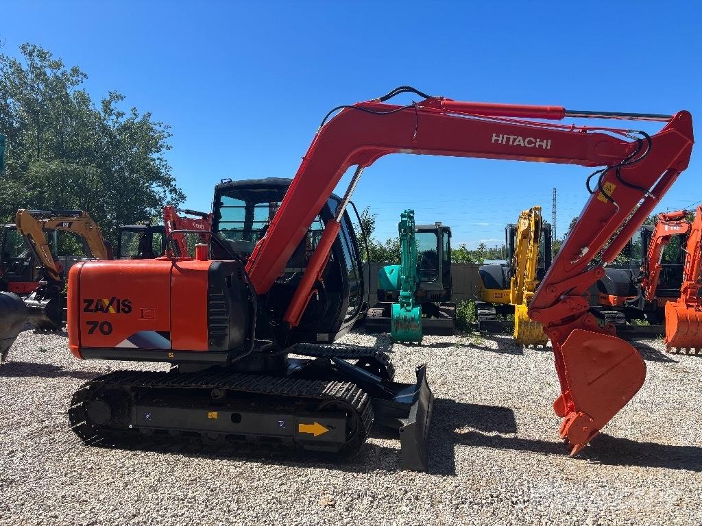Hitachi ZX 70 Міні-екскаватори < 7т