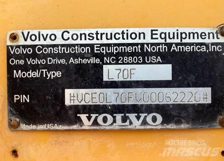 Volvo L70F Фронтальні навантажувачі