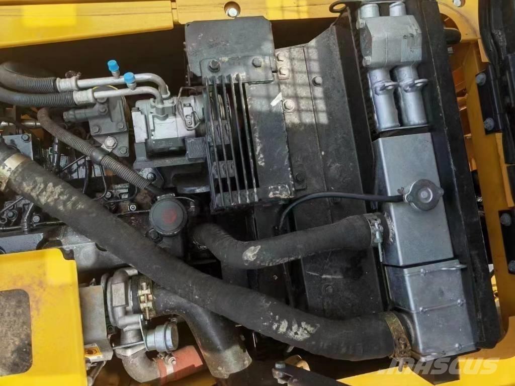 Komatsu PC 130 LC-7 Гусеничні екскаватори