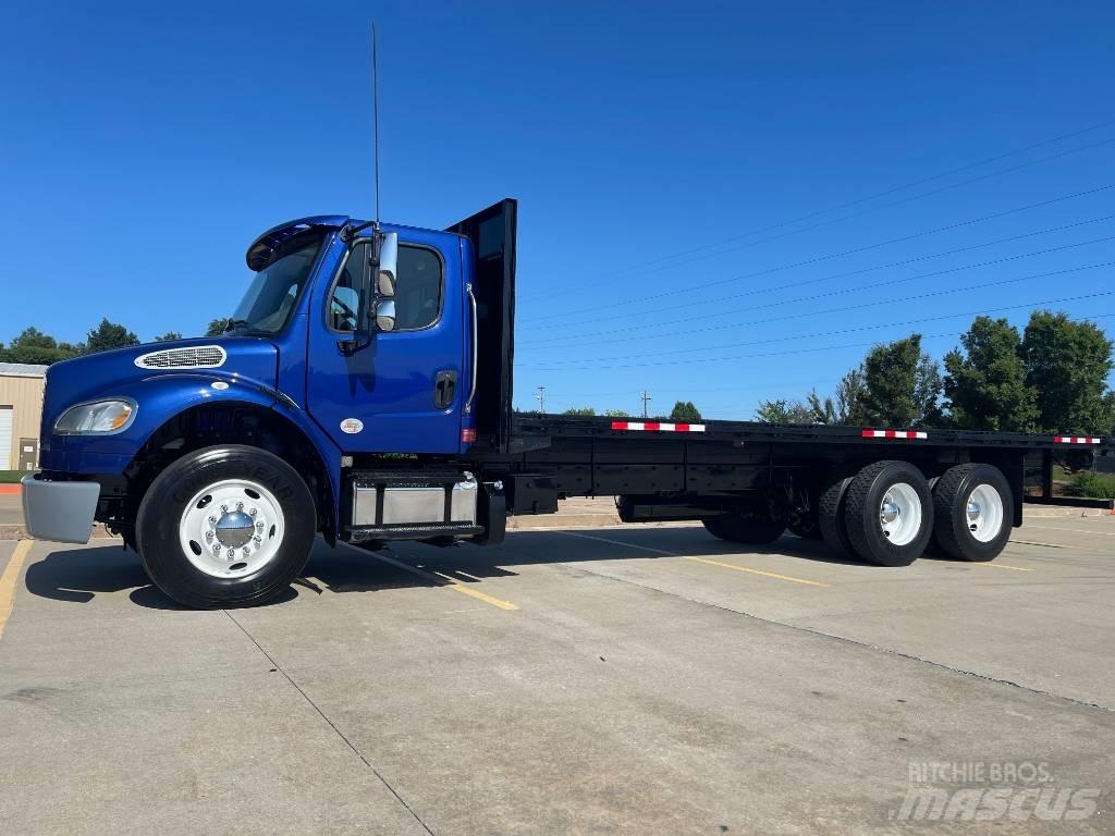 Freightliner M 106 Вантажівки-платформи/бокове розвантаження