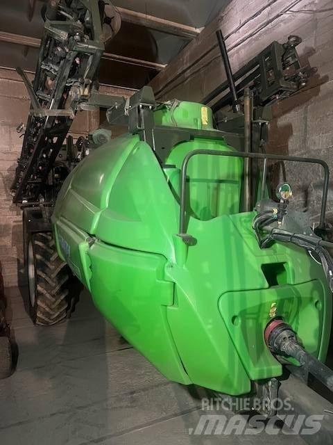 Tecnoma Tecnis 4500 Причіпні обприскувачі