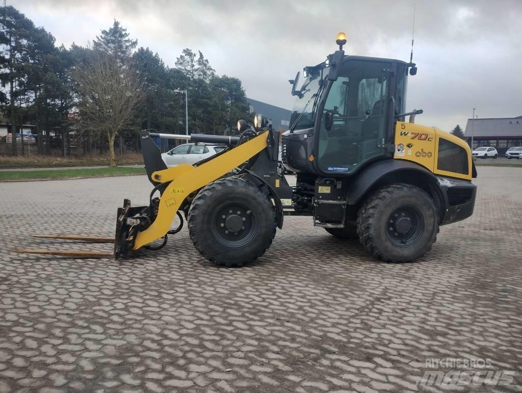 New Holland W70C Фронтальні навантажувачі