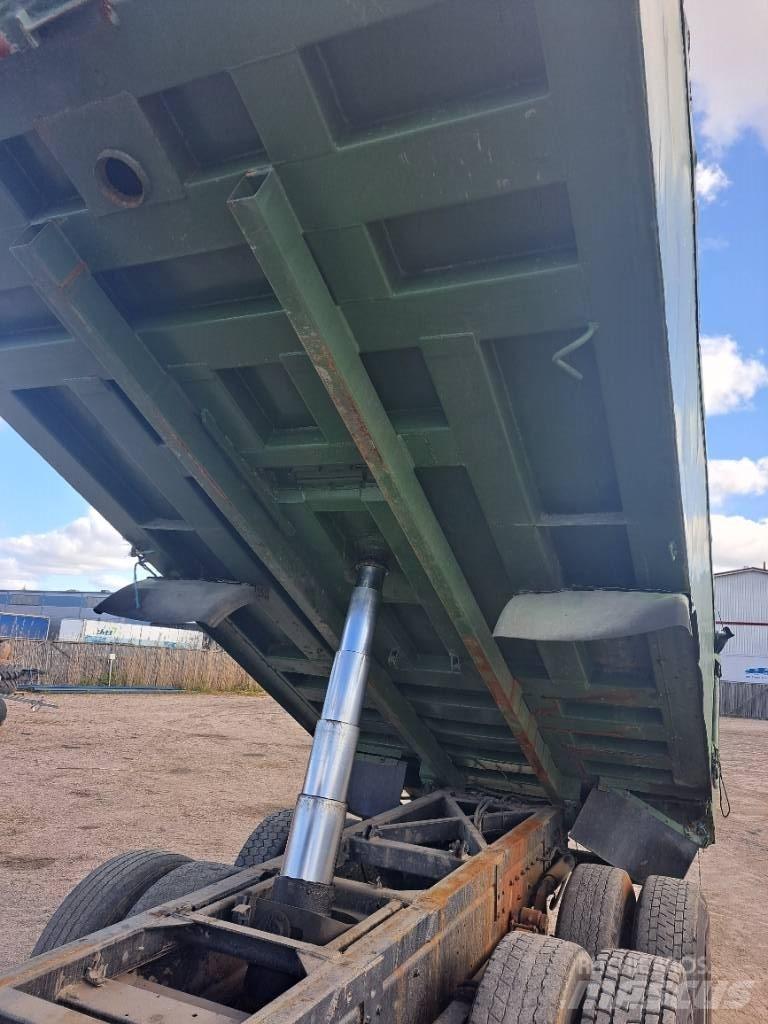 Maansiirtokärry Sisu Інші причепи