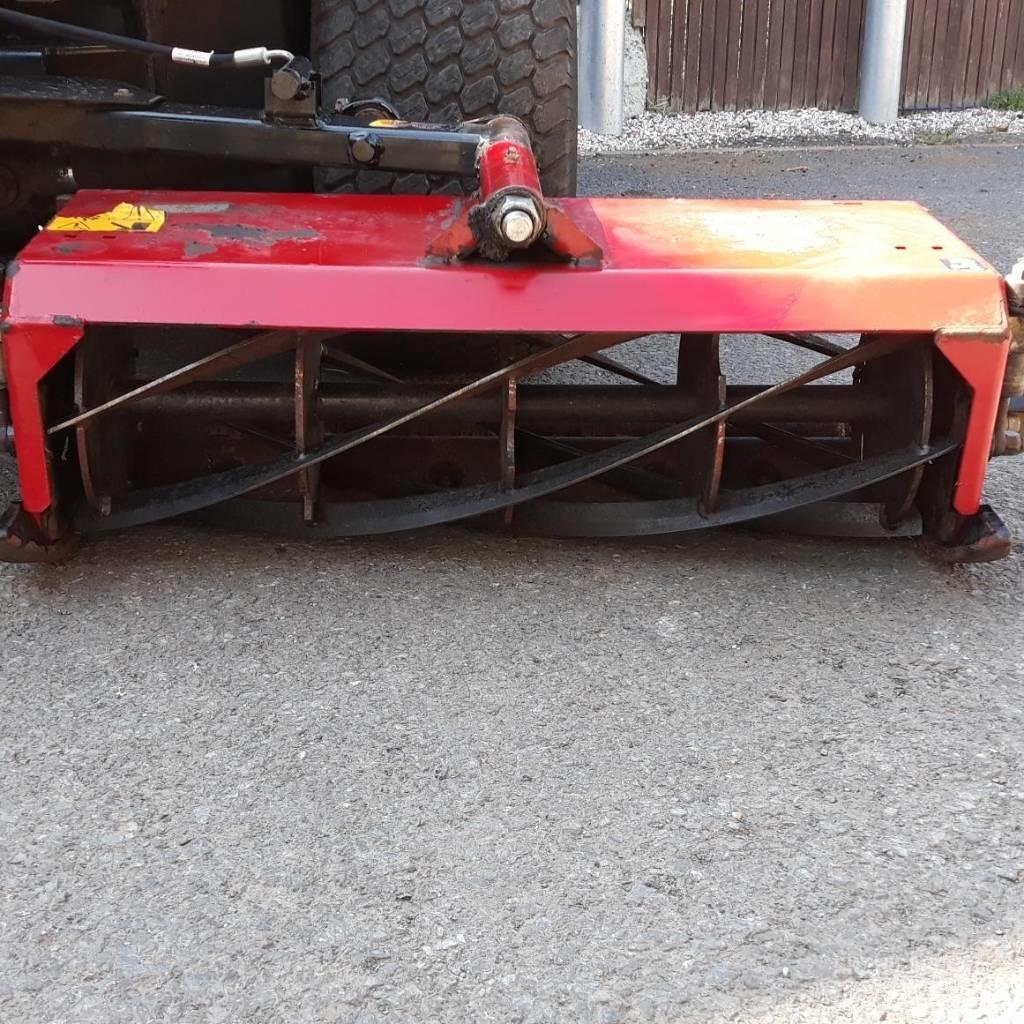 Toro LT3340 Грубі косарки