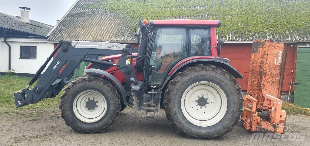 Valtra N 123 H5 Трактори