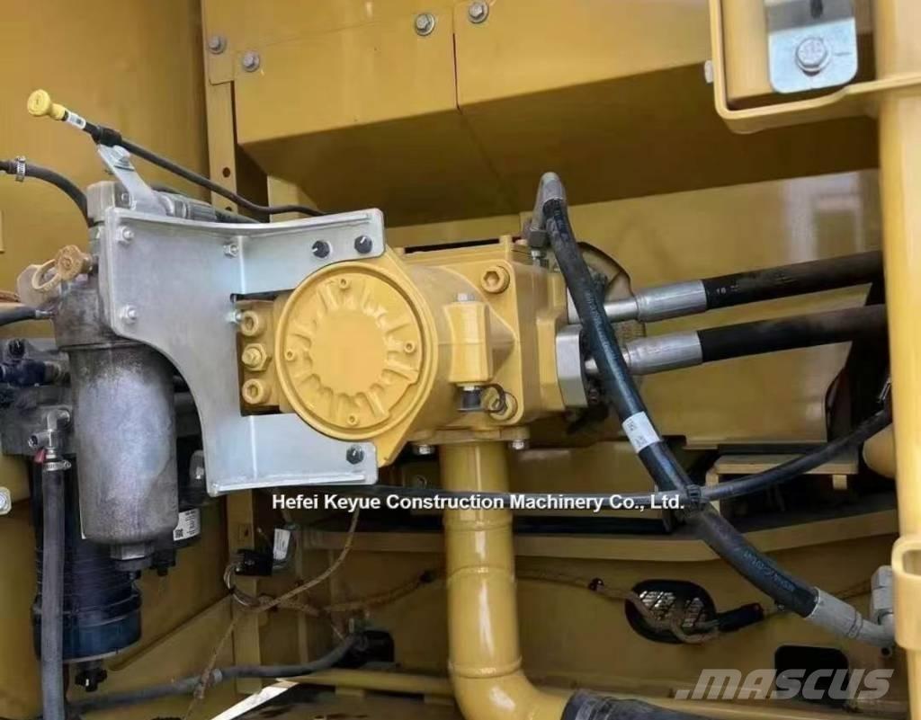 CAT 330gc Гусеничні екскаватори
