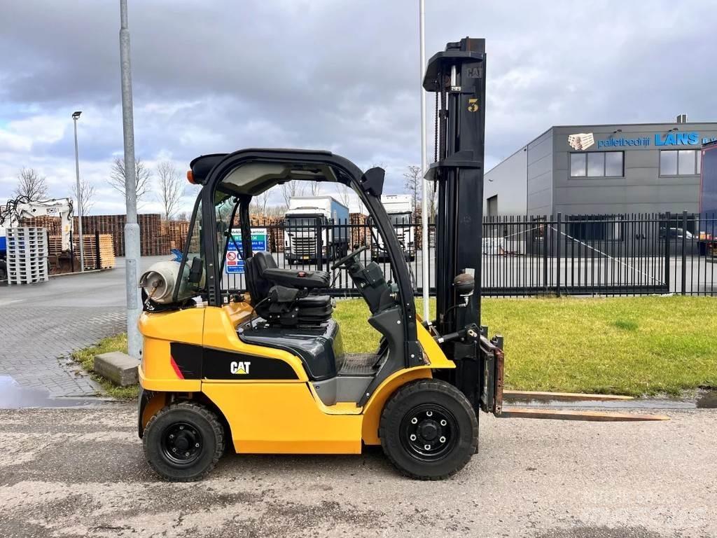 CAT GP25N Газові навантажувачі