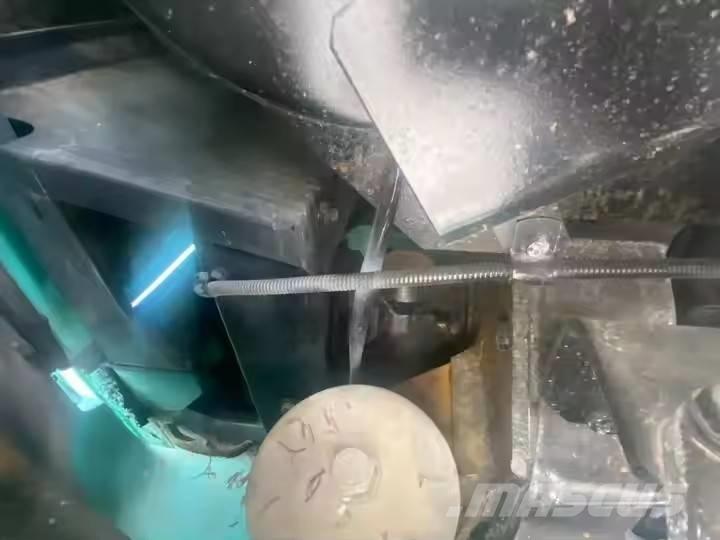 Kobelco SK 60 Гусеничні екскаватори