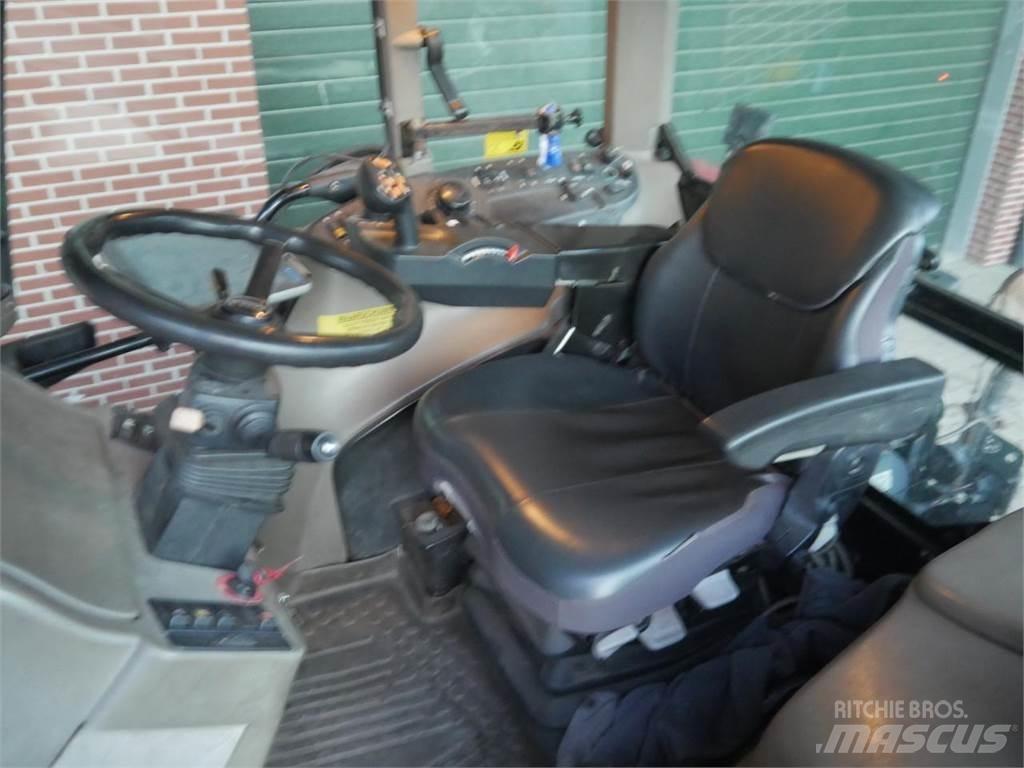 Case IH CVX 160 Трактори