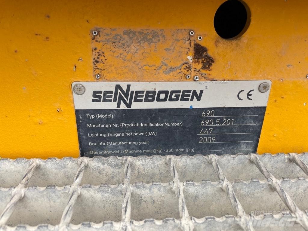 Sennebogen S 690 Екскаватори-драглайни