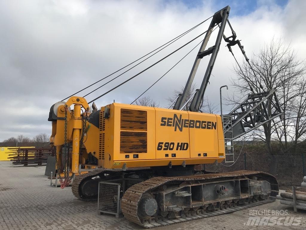 Sennebogen S 690 Екскаватори-драглайни