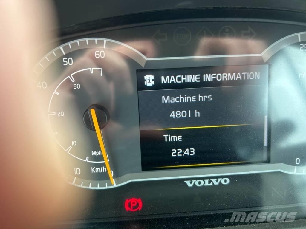Volvo L 180 H Фронтальні навантажувачі
