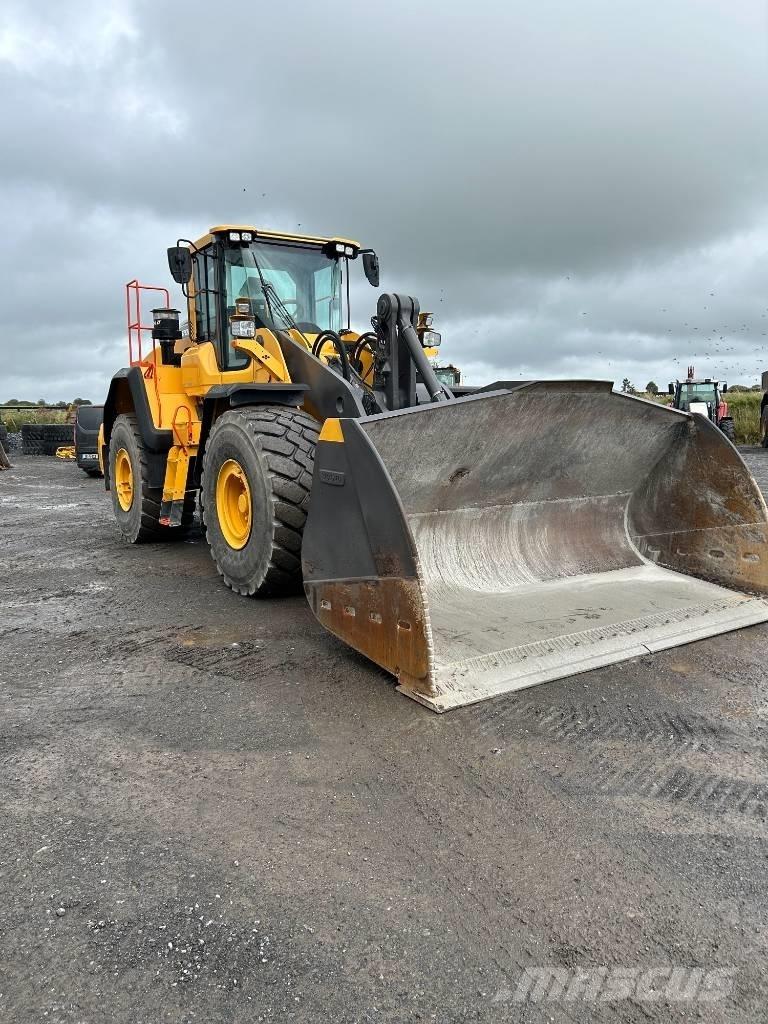 Volvo L 180 H Фронтальні навантажувачі