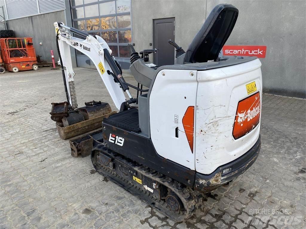 Bobcat E19 Колісні екскаватори