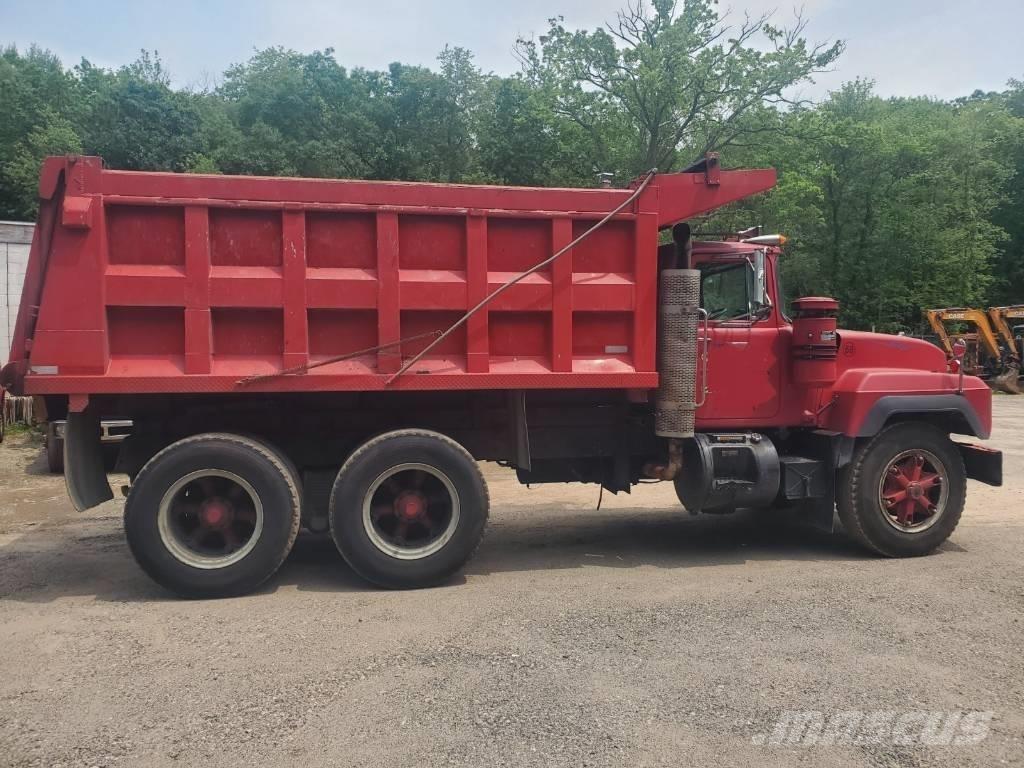Mack RD 690 SX Самоскиди