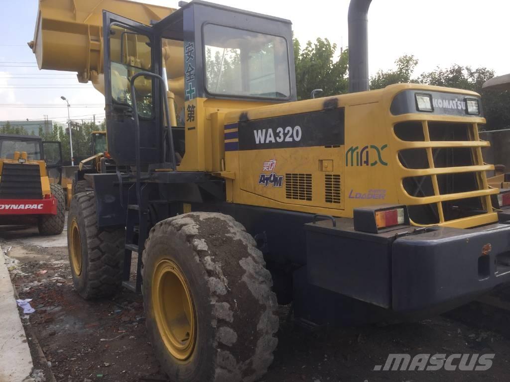 Komatsu WA 320-3 Фронтальні навантажувачі