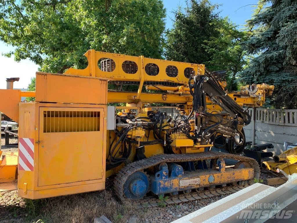 Klemm KR 806-3 Стаціонарні бурові установки