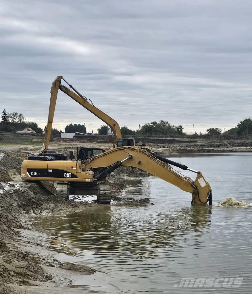 CAT 330 D L ME Гусеничні екскаватори