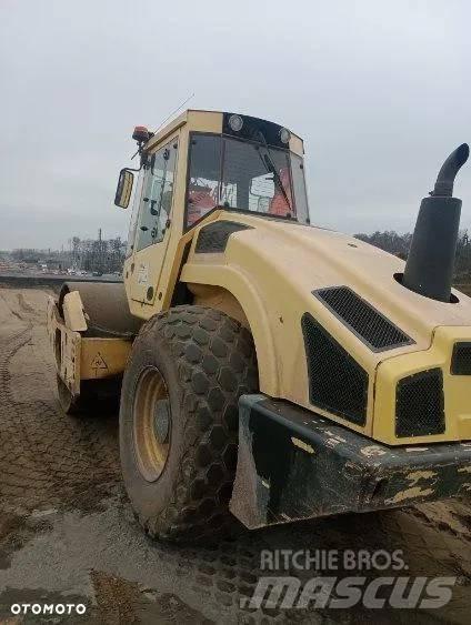 Bomag BW 213 D-4 Грунтові котки