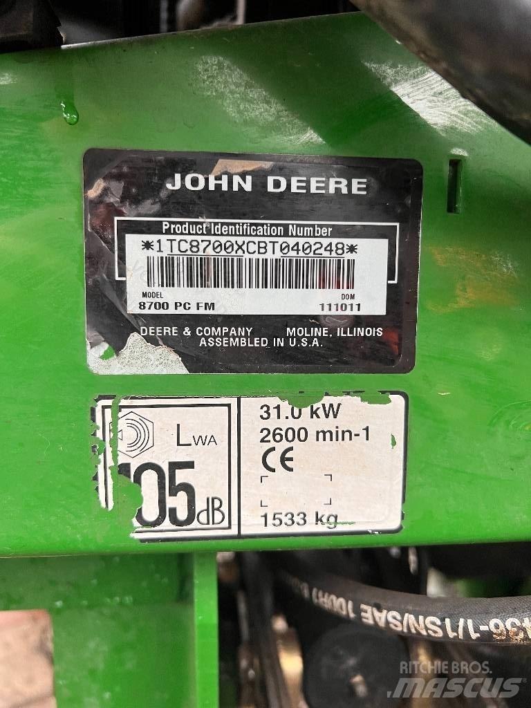 John Deere 8700 Косарки фарватера