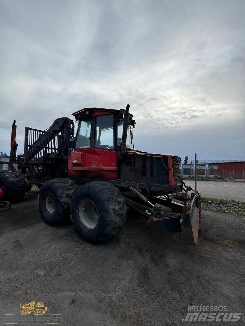 Valmet 890.3 Форвардери