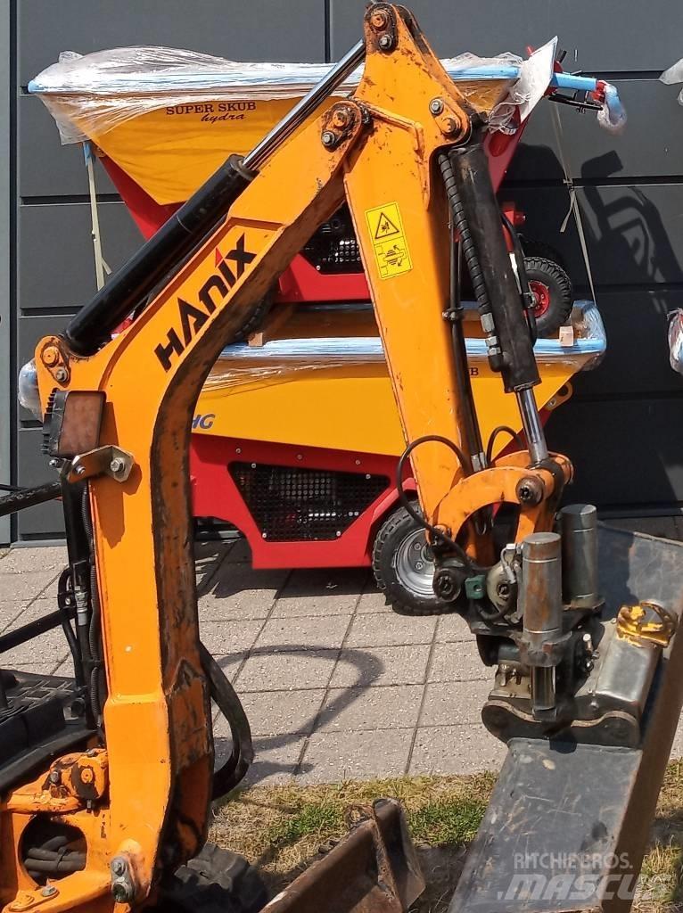 Hanix H 09 D Міні-екскаватори < 7т