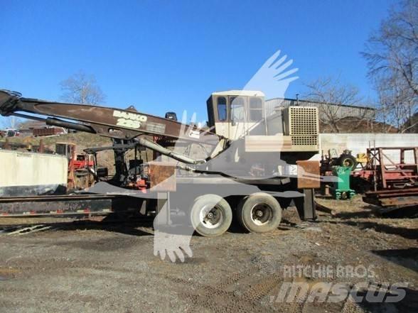 Barko 225 Лісонавантажувачі